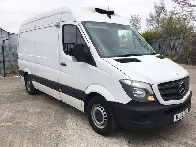 Mercedes MWB Sprinter 313 CDI fridge van
